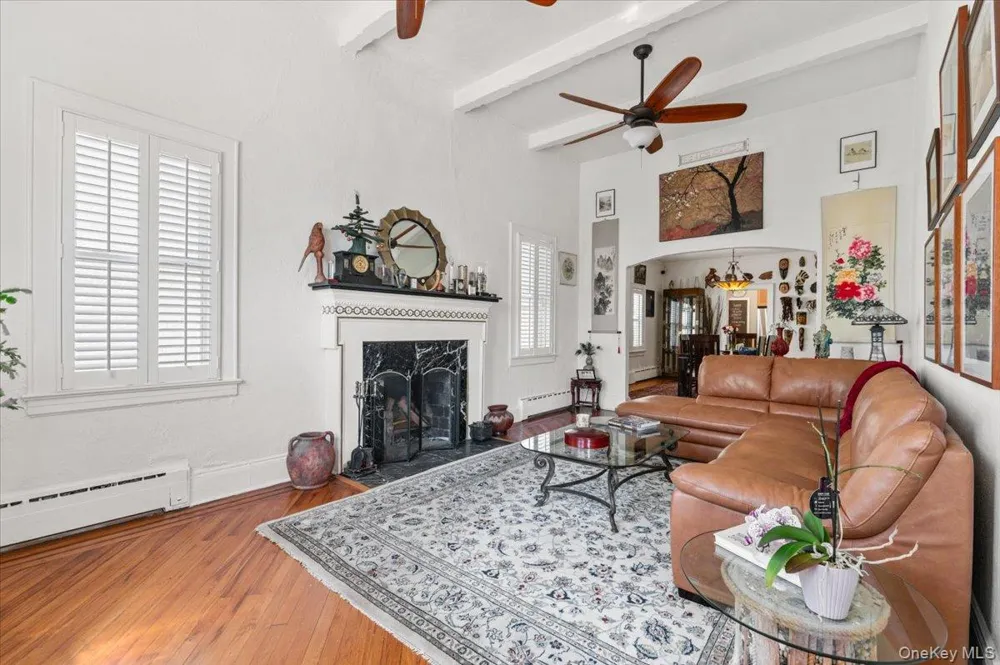 323 E Walnut Street Long Beach, NY 11561
