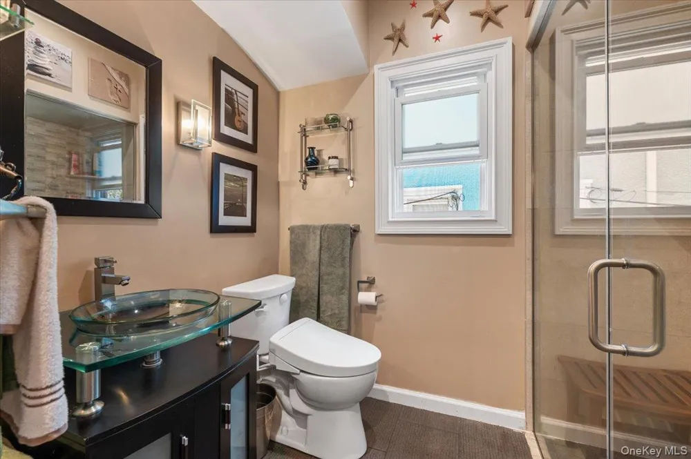 323 E Walnut Street Long Beach, NY 11561