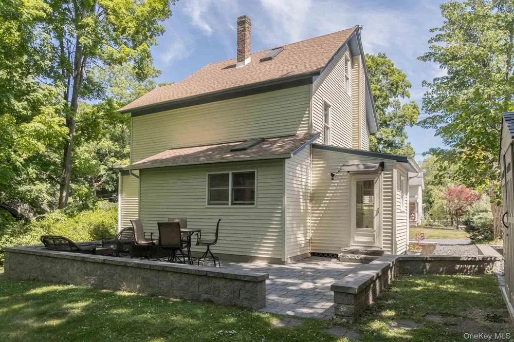 74 Highland Avenue Florida, NY 10921