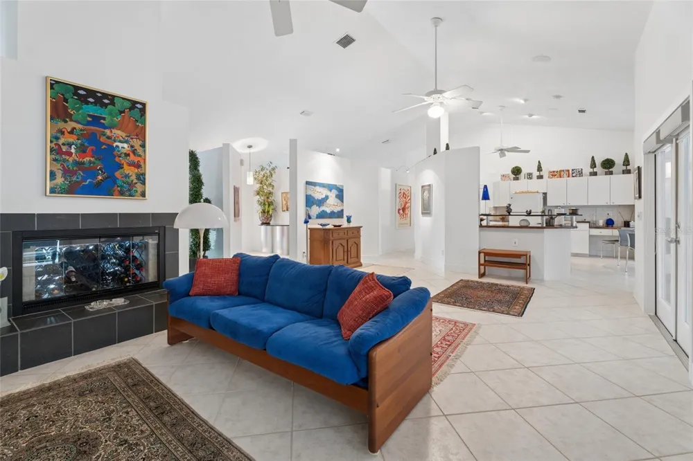 4404 SIMMONS ROAD Orlando, FL 32812