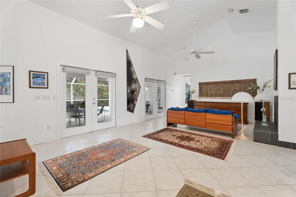 4404 SIMMONS ROAD Orlando, FL 32812