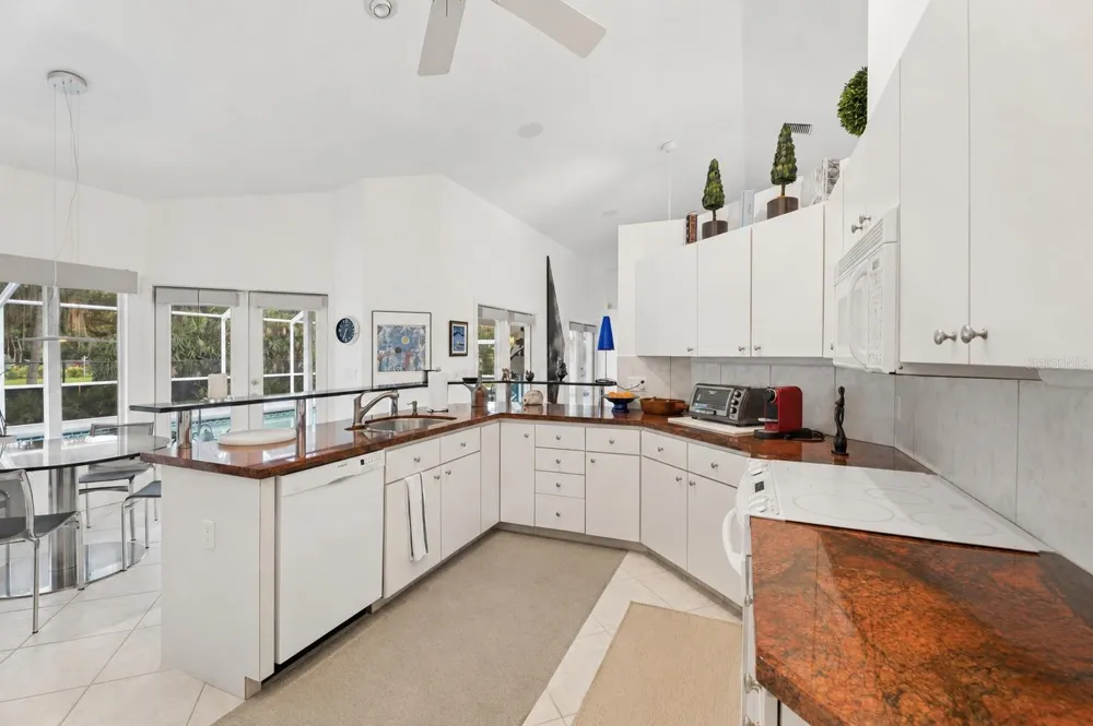 4404 SIMMONS ROAD Orlando, FL 32812