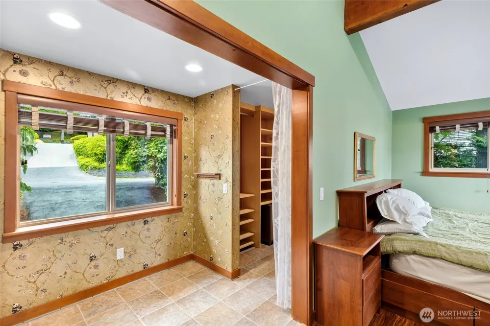 10320 Kay Way Mukilteo, WA 98275