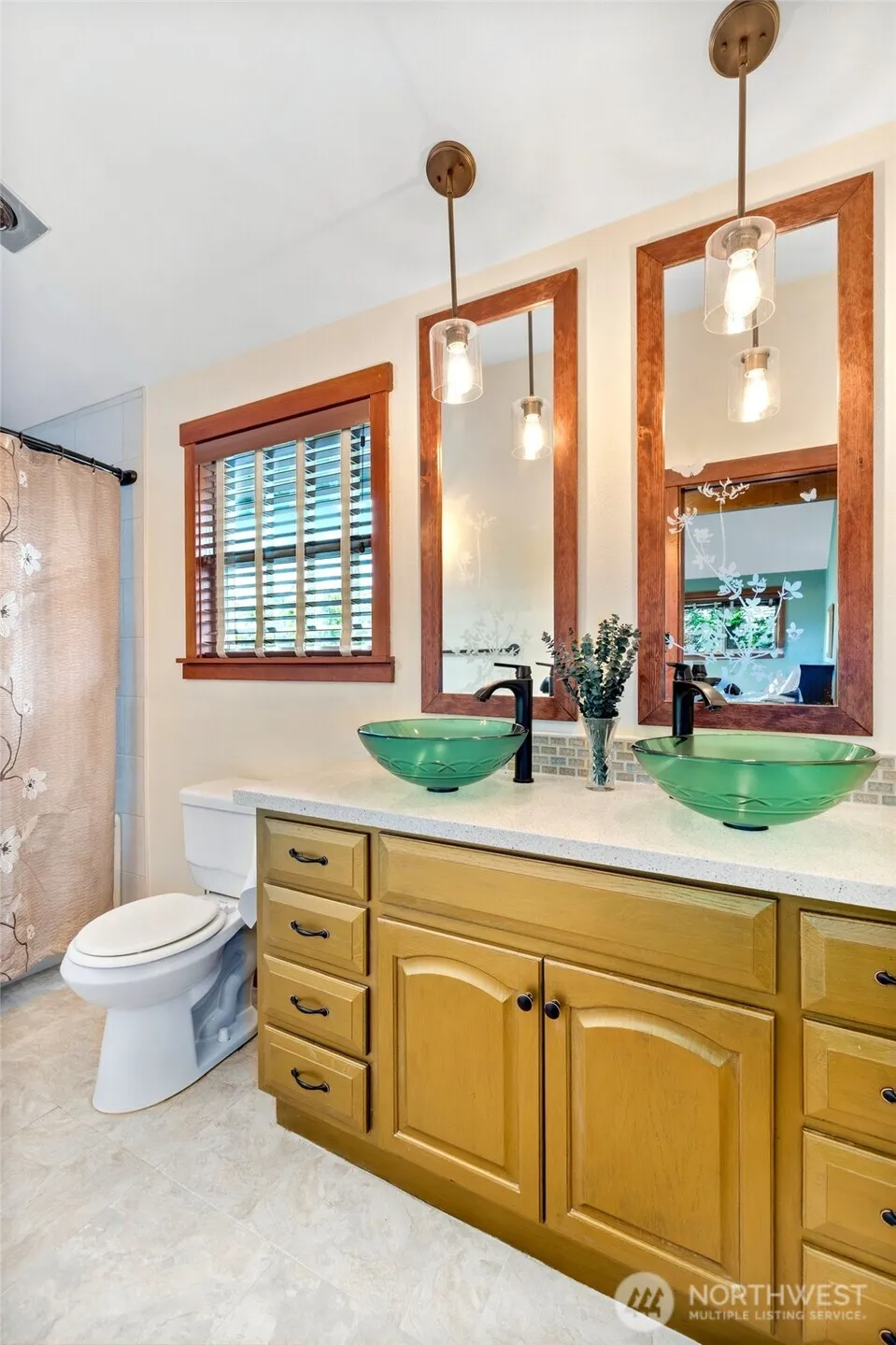 10320 Kay Way Mukilteo, WA 98275