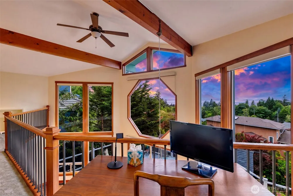 10320 Kay Way Mukilteo, WA 98275