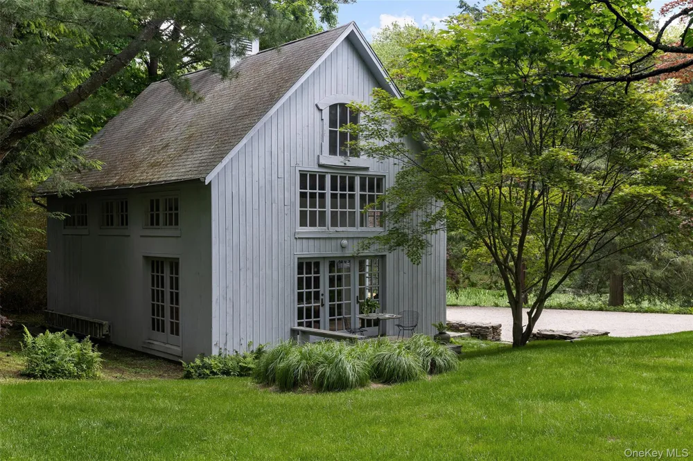 66 Pound Ridge Road Bedford, NY 10506