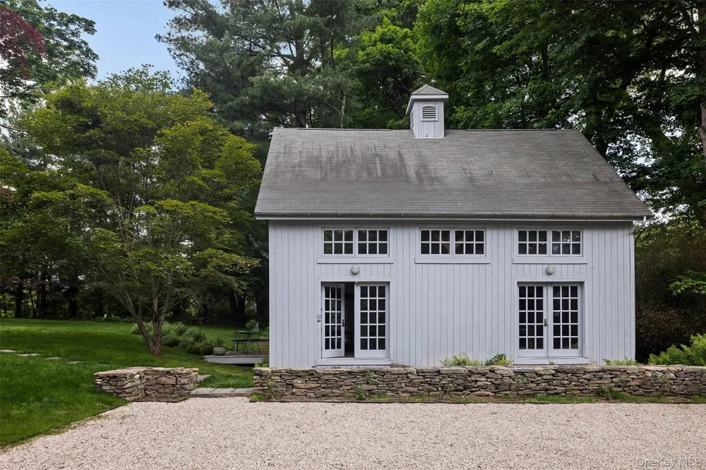 66 Pound Ridge Road Bedford, NY 10506
