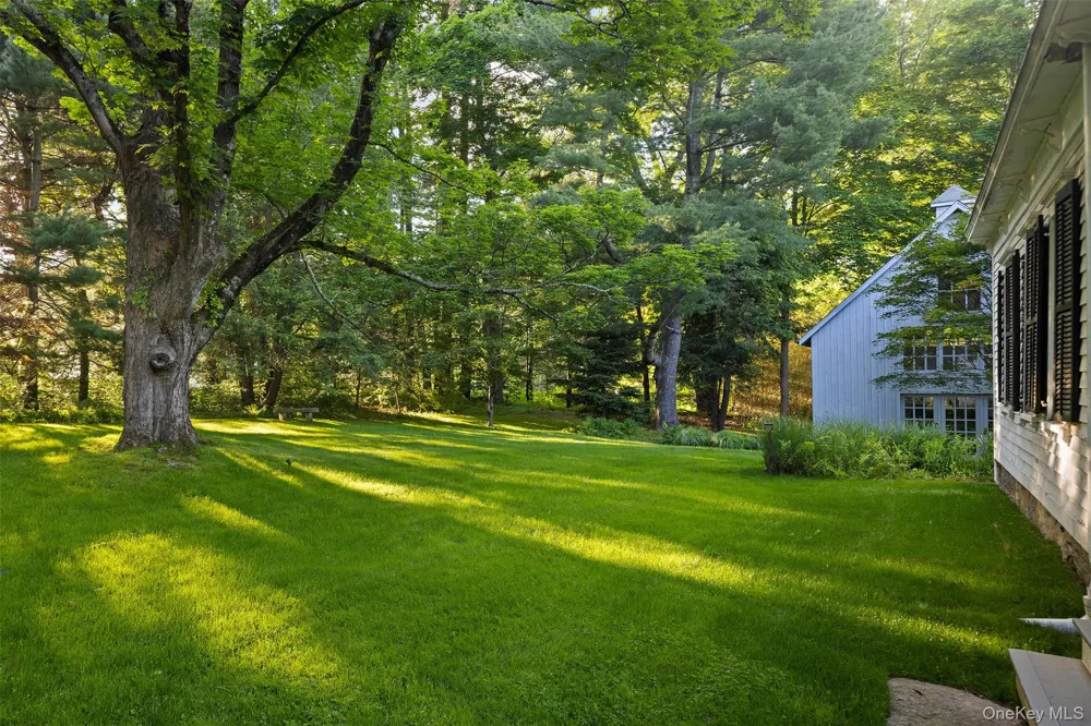 66 Pound Ridge Road Bedford, NY 10506