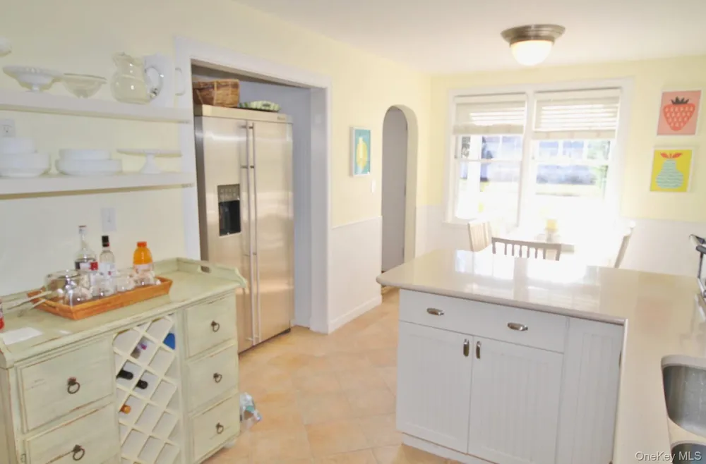 45 Cooper Street Southampton, NY 11968