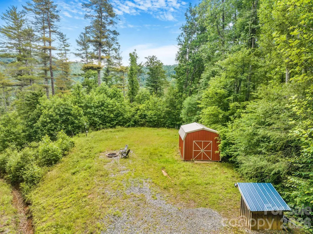 2504 Upper Paw Paw Road Marshall, NC 28753
