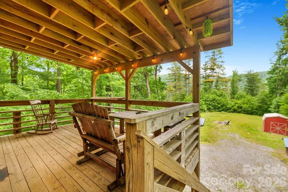 2504 Upper Paw Paw Road Marshall, NC 28753