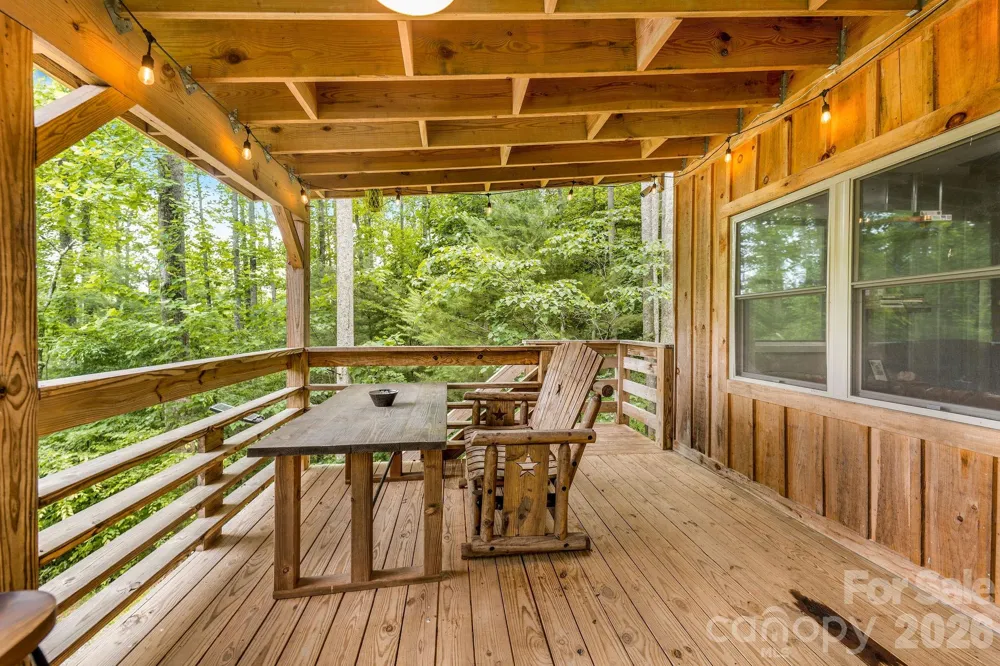 2504 Upper Paw Paw Road Marshall, NC 28753