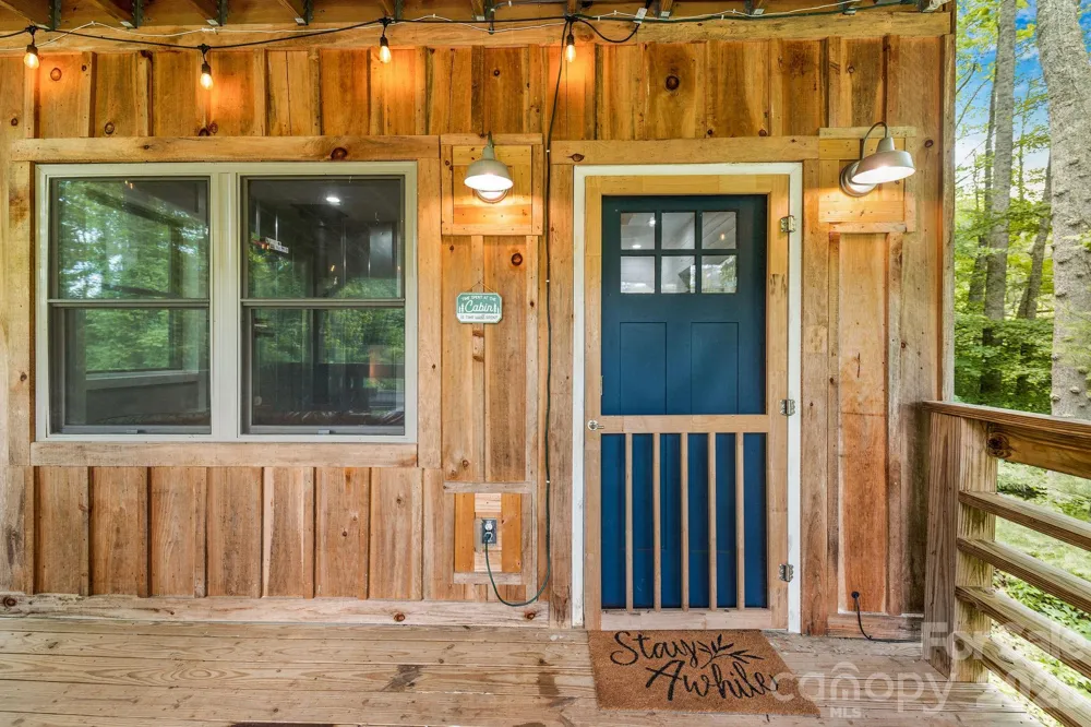 2504 Upper Paw Paw Road Marshall, NC 28753