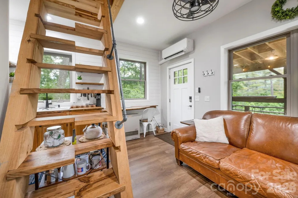 2504 Upper Paw Paw Road Marshall, NC 28753