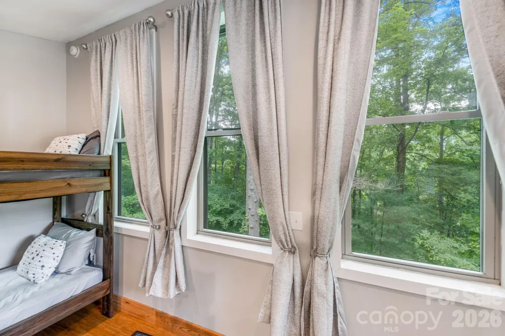 2504 Upper Paw Paw Road Marshall, NC 28753