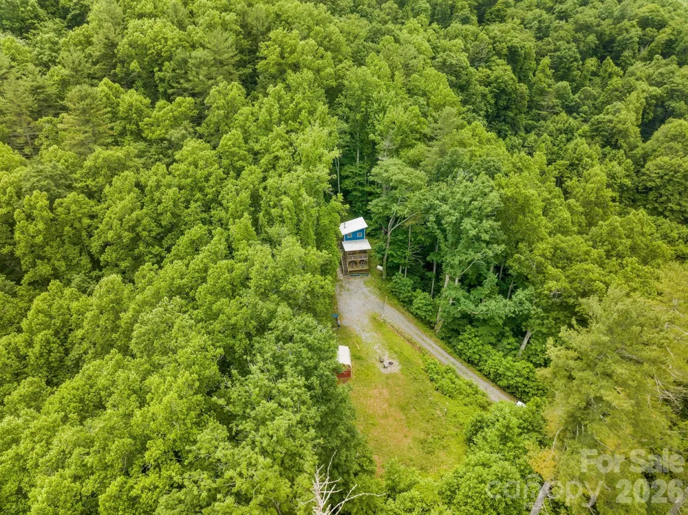2504 Upper Paw Paw Road Marshall, NC 28753