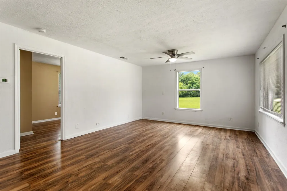 103 New Street Lone Oak, TX 75453