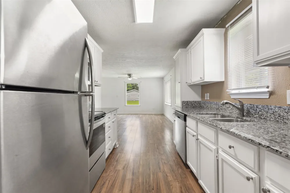 103 New Street Lone Oak, TX 75453