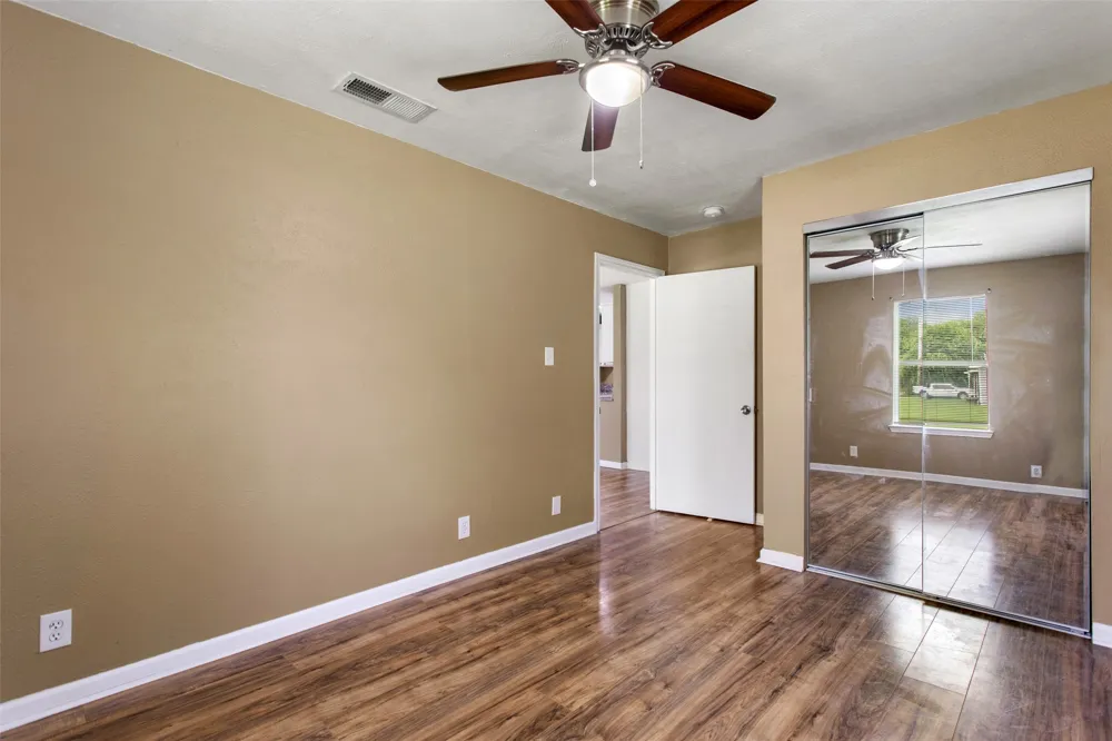 103 New Street Lone Oak, TX 75453