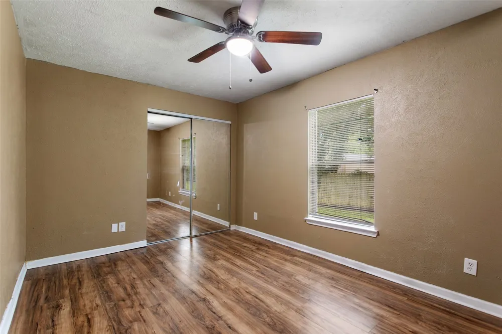 103 New Street Lone Oak, TX 75453