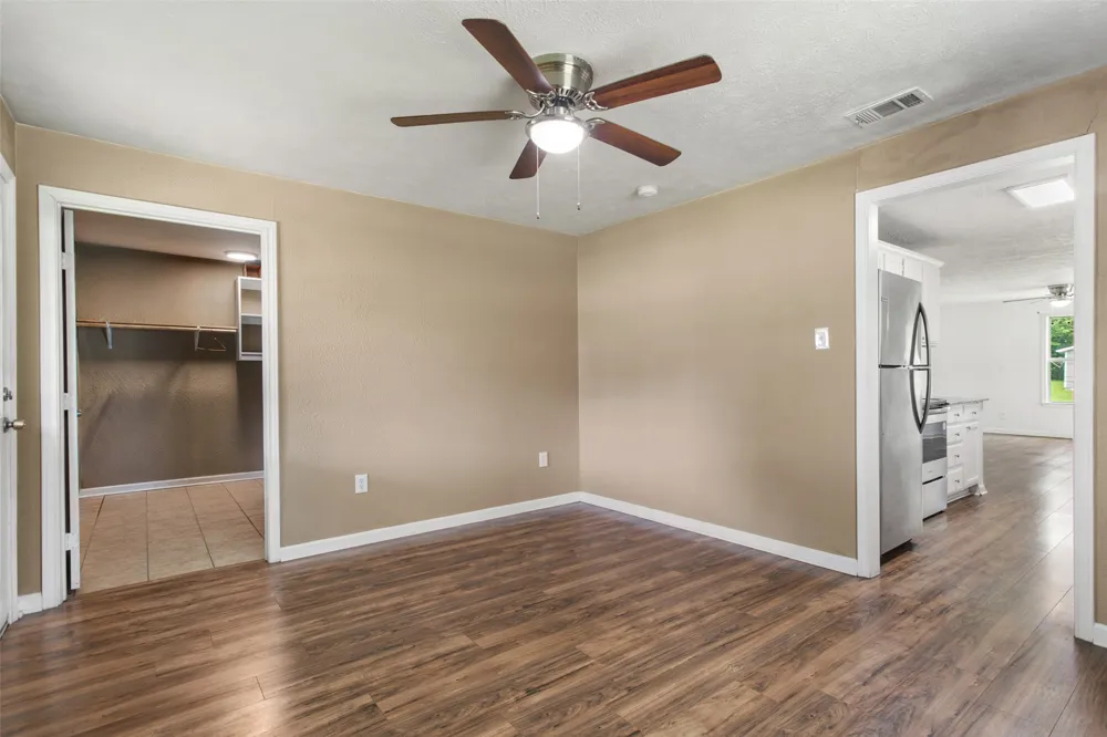 103 New Street Lone Oak, TX 75453
