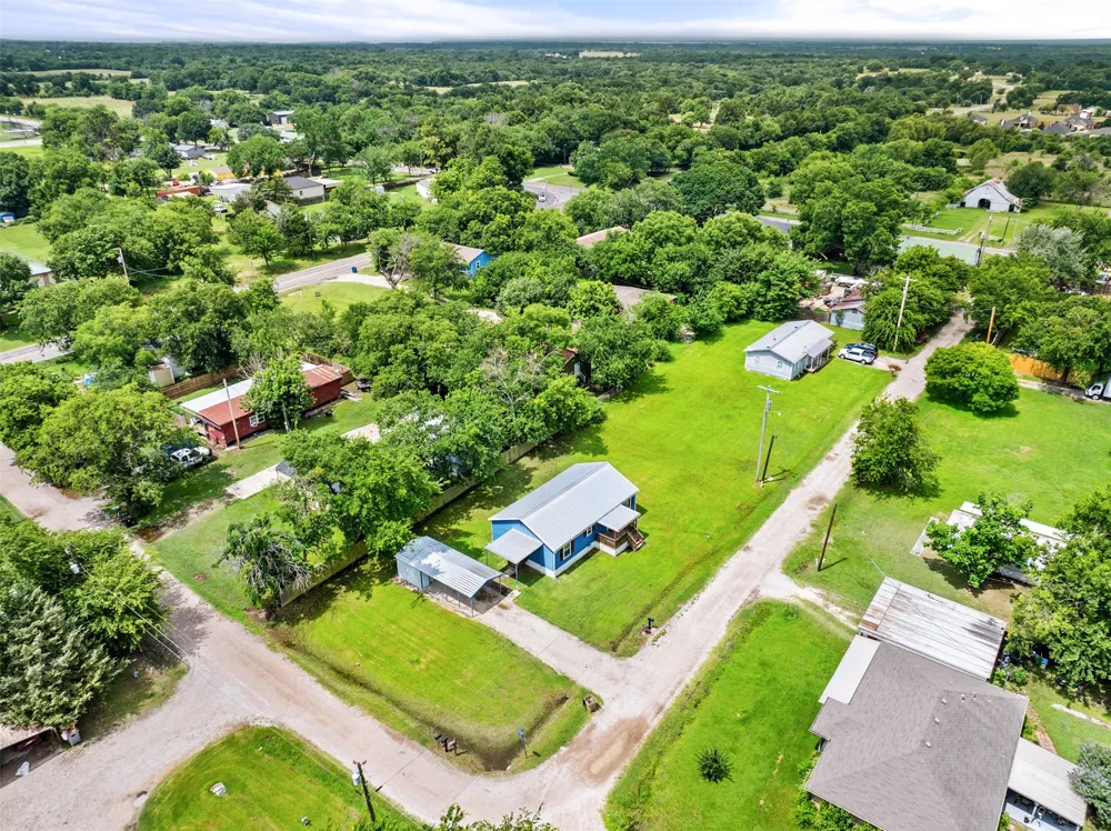 103 New Street Lone Oak, TX 75453