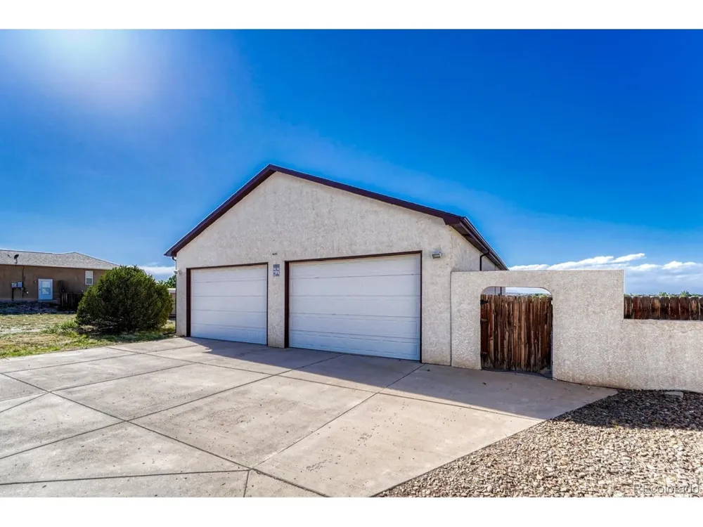 831 E Paseo Dorado Drive Pueblo West, CO 81007