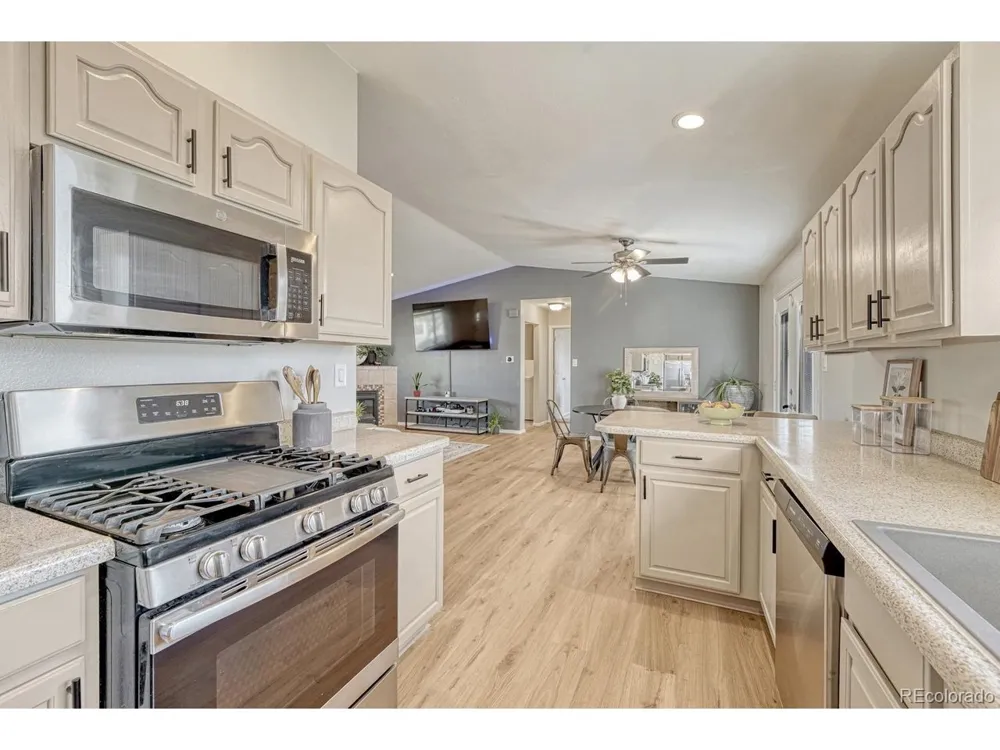 831 E Paseo Dorado Drive Pueblo West, CO 81007