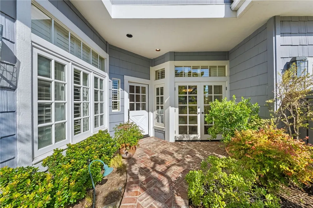 3600 5th Corona del Mar, CA 92625