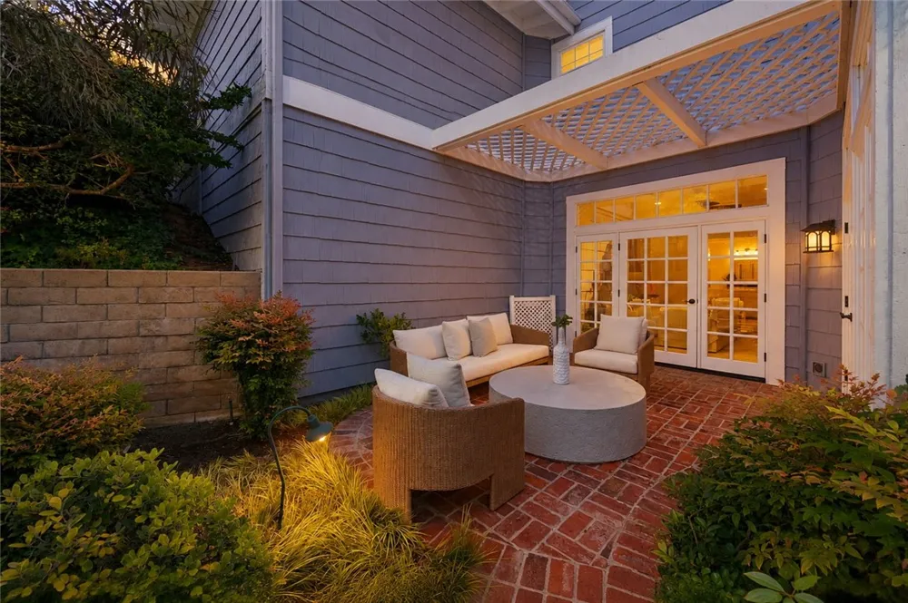 3600 5th Corona del Mar, CA 92625