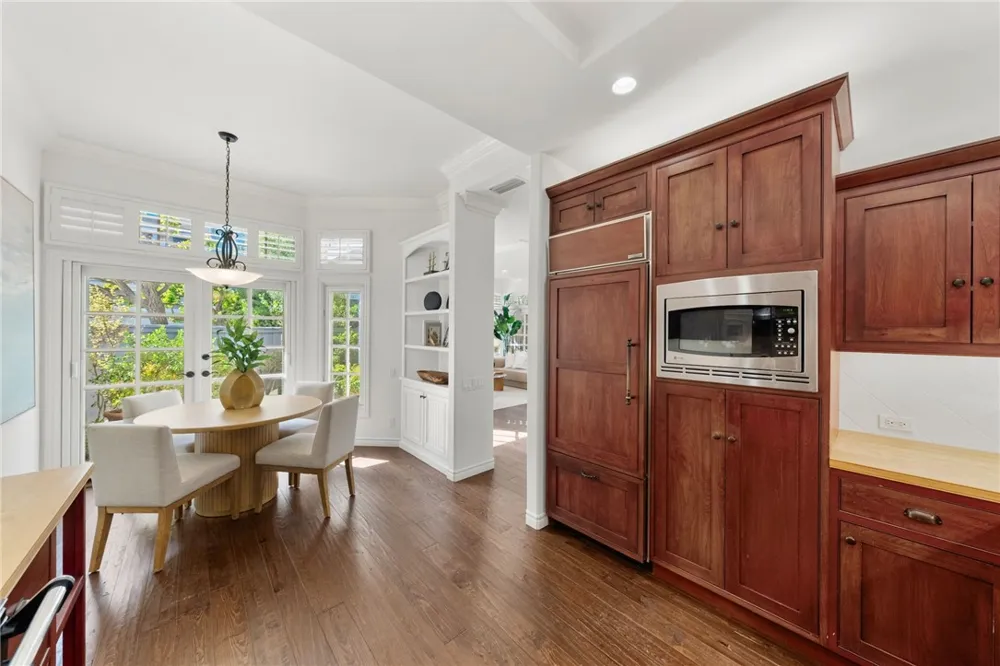 3600 5th Corona del Mar, CA 92625