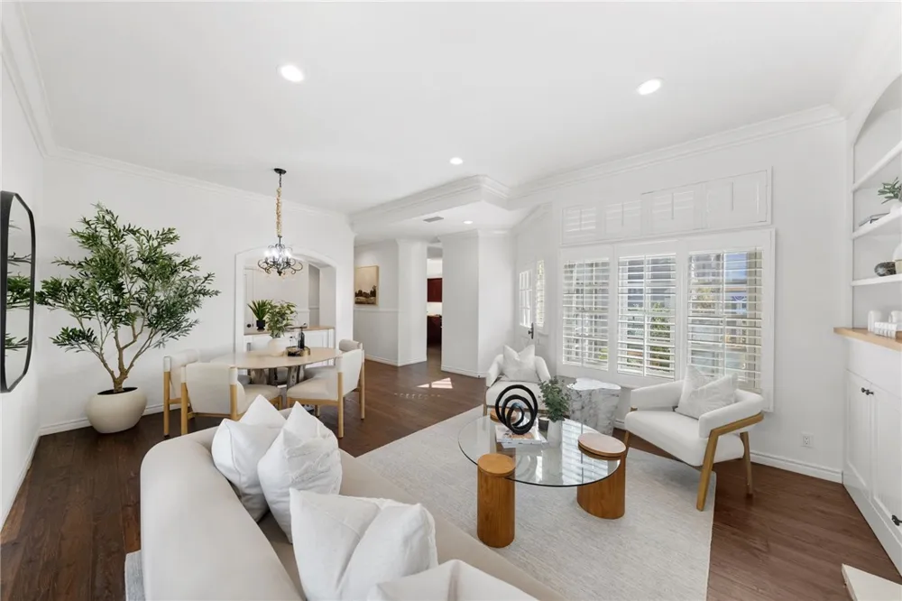 3600 5th Corona del Mar, CA 92625