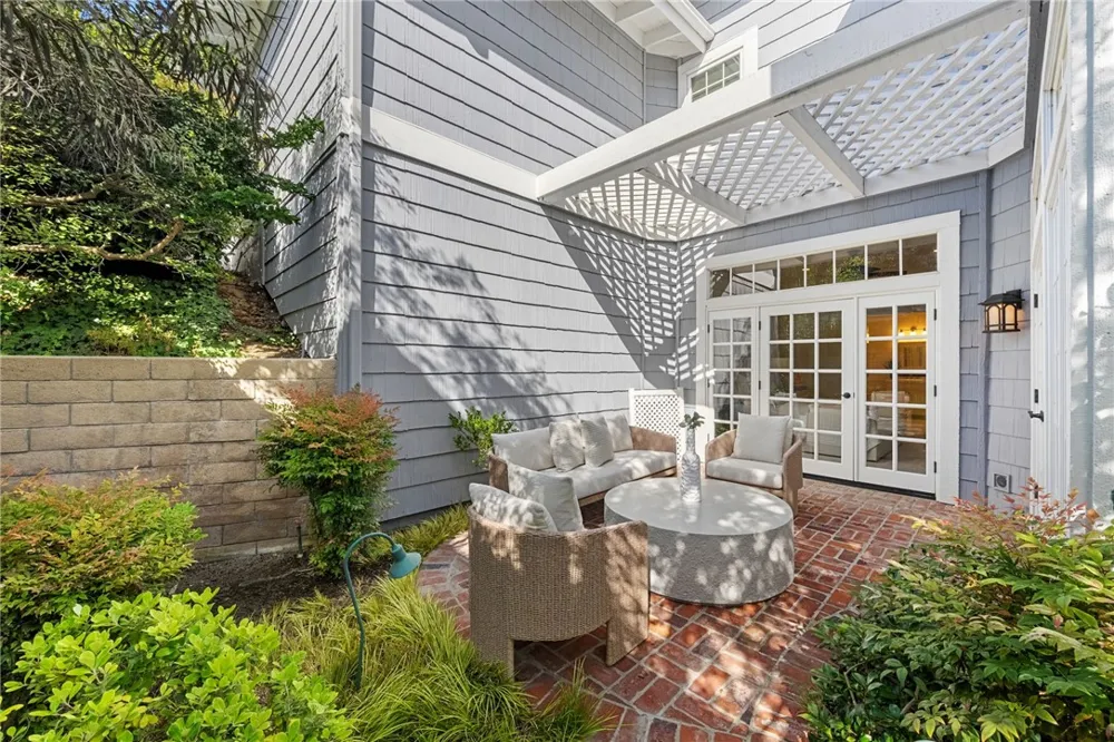 3600 5th Corona del Mar, CA 92625