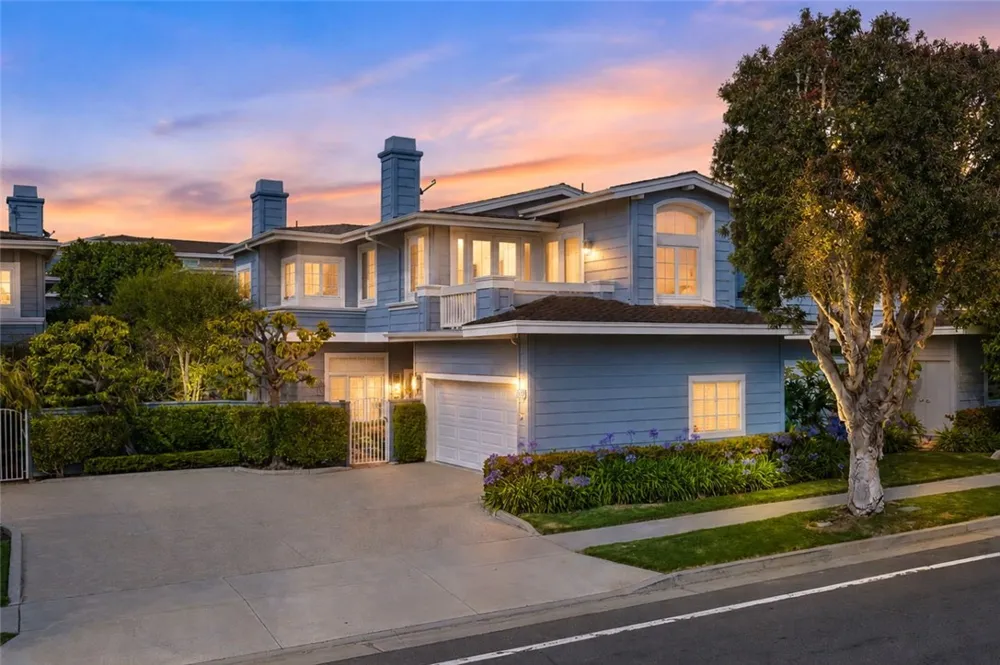 3600 5th Corona del Mar, CA 92625