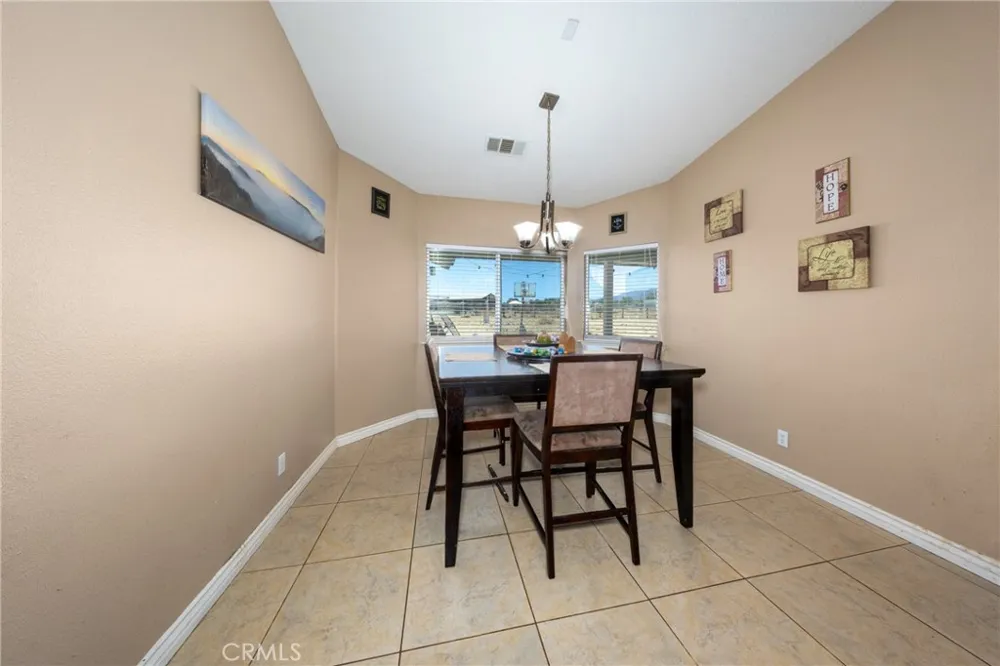 11671 Desert View Pinon Hills, CA 92372
