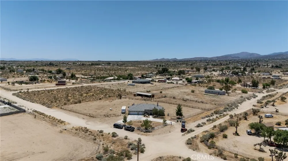 11671 Desert View Pinon Hills, CA 92372