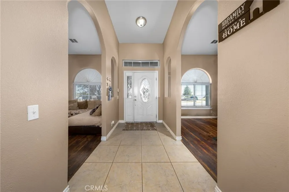 11671 Desert View Pinon Hills, CA 92372