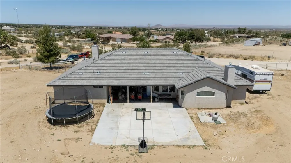 11671 Desert View Pinon Hills, CA 92372