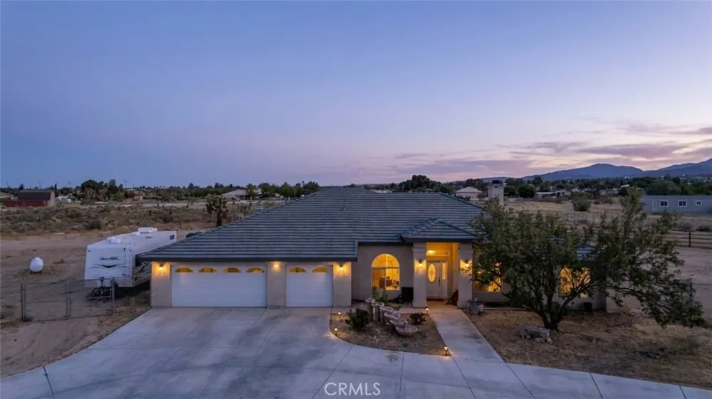 11671 Desert View Pinon Hills, CA 92372