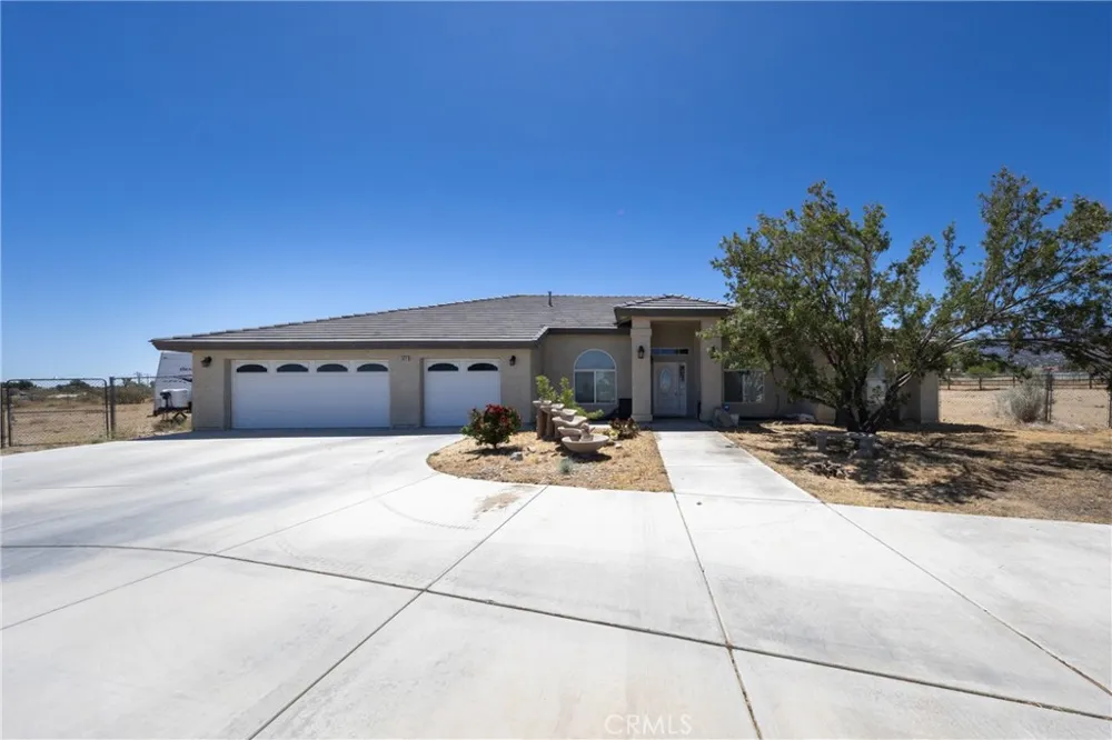 11671 Desert View Pinon Hills, CA 92372