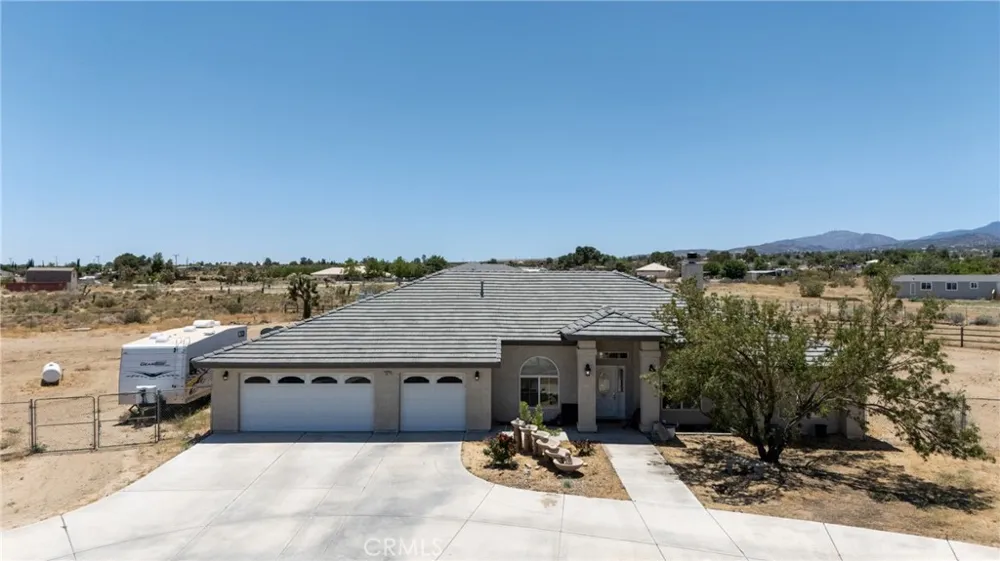 11671 Desert View Pinon Hills, CA 92372
