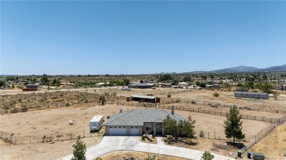 11671 Desert View Pinon Hills, CA 92372