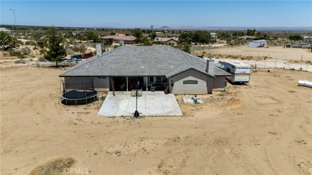 11671 Desert View Pinon Hills, CA 92372