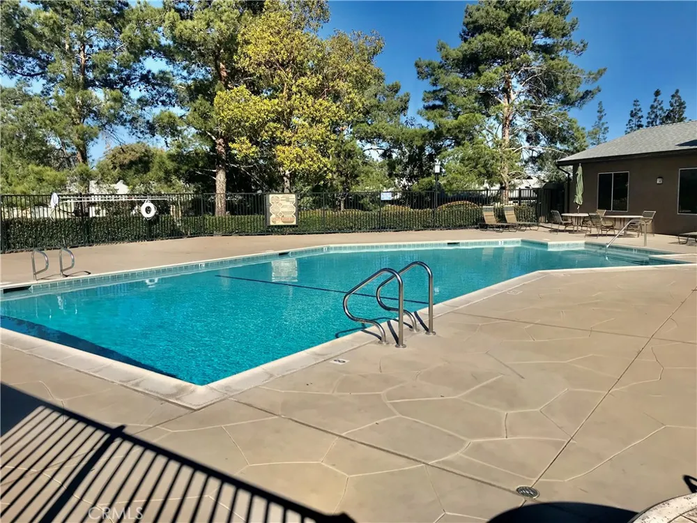 2612 Avenida Del Vista #203 Corona, CA 92882