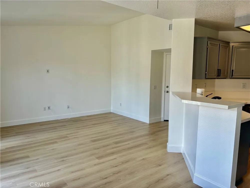 2612 Avenida Del Vista #203 Corona, CA 92882