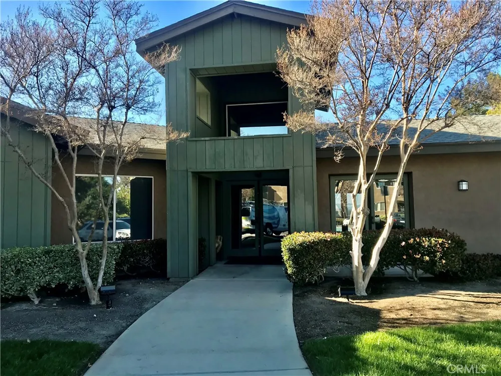 2612 Avenida Del Vista #203 Corona, CA 92882
