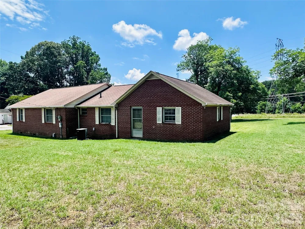 2150 Mary Street China Grove, NC 28023