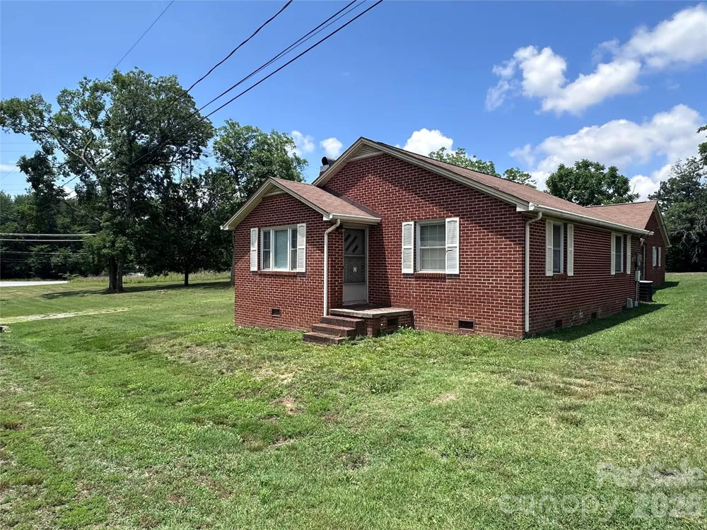 2150 Mary Street China Grove, NC 28023