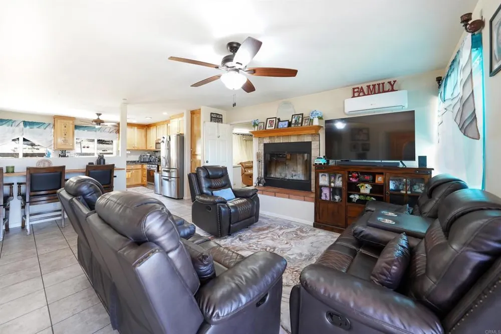 27824 Golden Eagle Road Ramona, CA 92065