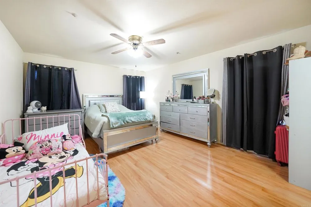 27820 Golden Eagle Road Ramona, CA 92065